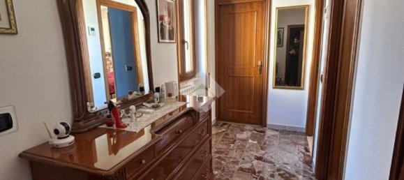 5-Zimmer Villa in Aprilia, Italy, Nr. 201354 14