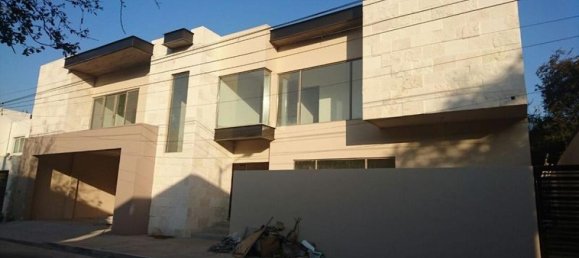 4 bedrooms House in Nuevo Leon, Mexico No. 169465 2
