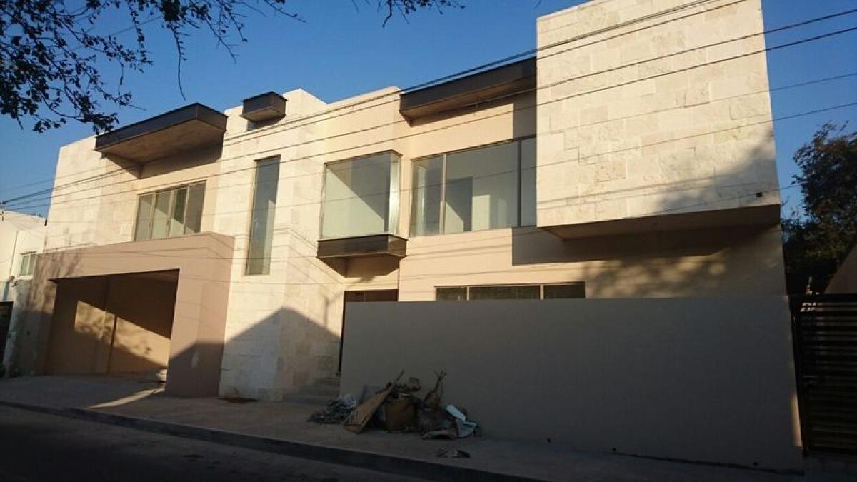 4 bedrooms House in Nuevo Leon, Mexico No. 169465