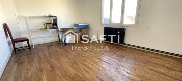 6 bedrooms House in Meuzac, France No. 100940 8