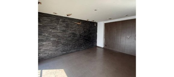 Квартира с 3 спальнями в Сан-Марти, Испания № 189960 6