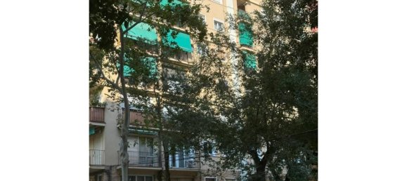 Квартира с 3 спальнями в Сан-Марти, Испания № 189960 3