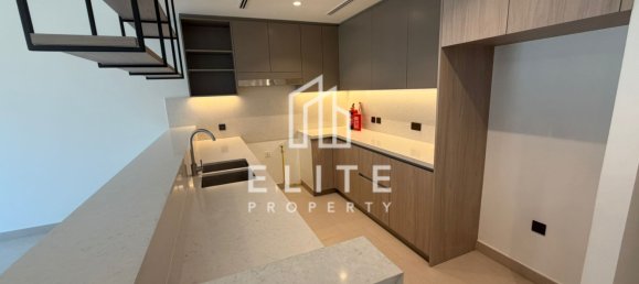 Вилла с 3 спальнями в Дубай, ОАЭ № 113086 11