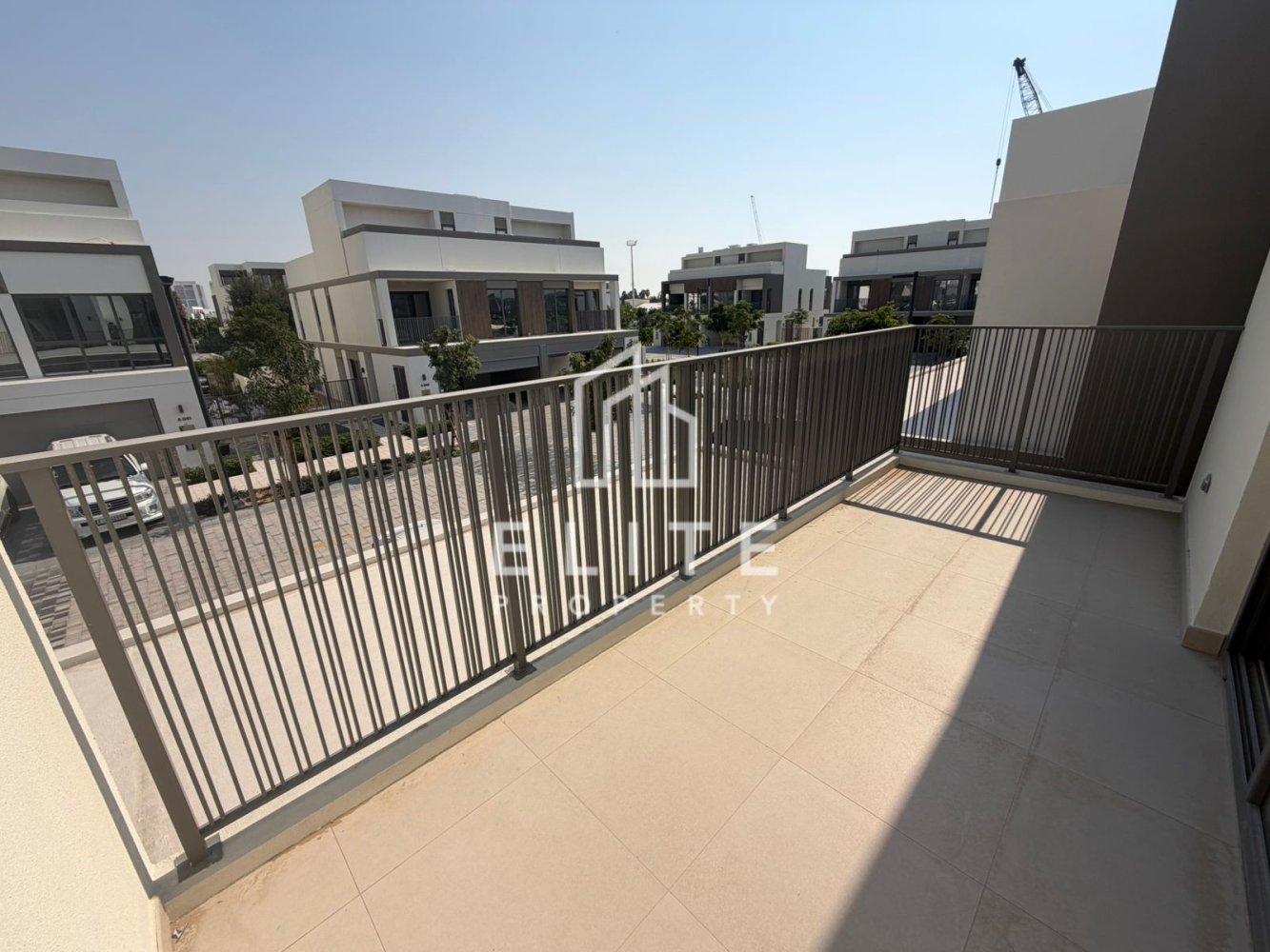 Вилла с 3 спальнями в Дубай, ОАЭ № 113086