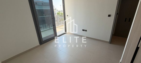 Вилла с 3 спальнями в Дубай, ОАЭ № 113086 4