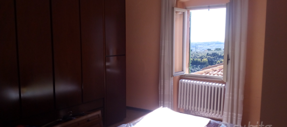 Дом с 3 комнатами в Лорето Апрутино, Италия № 281802 4