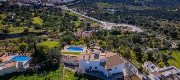 2 Schlafzimmer Haus in Loule, Portugal, Nr. 114967 9