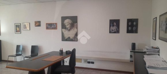 Escritório em Castelli Calepio, Italy 65 m² N.º 128952 2
