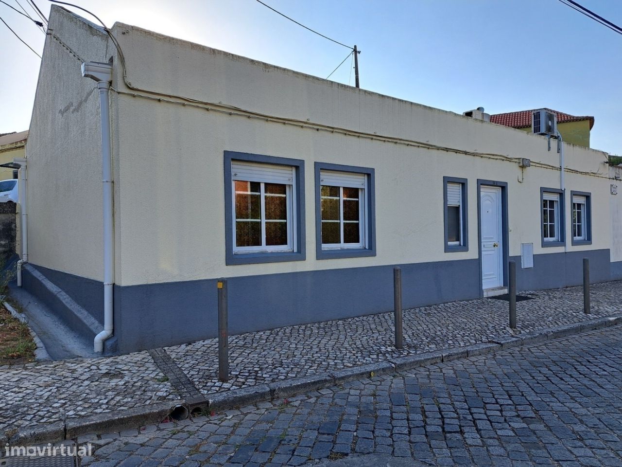 3 bedrooms House in Lisbon, Portugal No. 225205