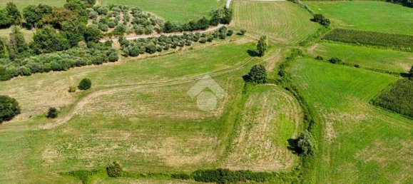 Terreno em Soiano del Lago, Italy 4200 m² N.º 271787 14