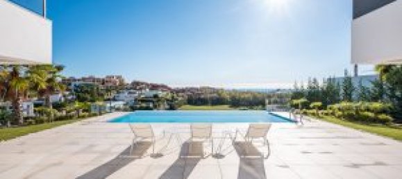 Casa de 5 dormitorios en Málaga, Spain No. 95945 9