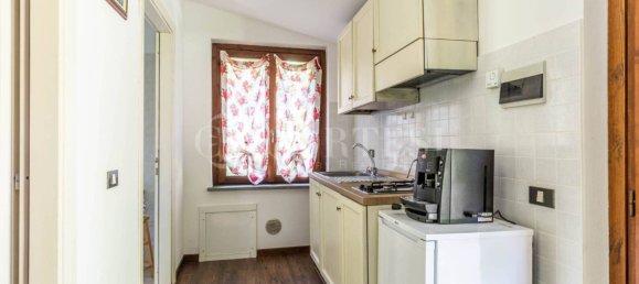 5غرفة عقار تجاري في Gubbio, Italy رقم 277171 11