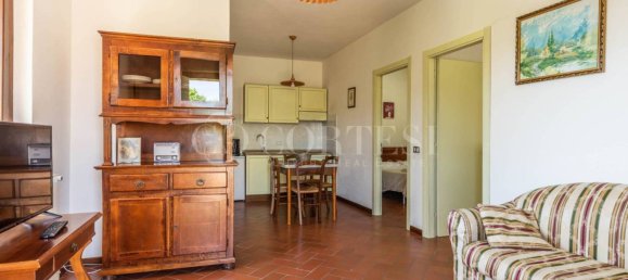 5غرفة عقار تجاري في Gubbio, Italy رقم 277171 47