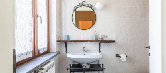 5غرفة عقار تجاري في Gubbio, Italy رقم 277171 43