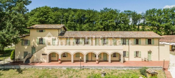 5غرفة عقار تجاري في Gubbio, Italy رقم 277171 8