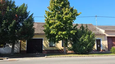 3غرفة منزل في Laa an der Thaya, Austria رقم 259149