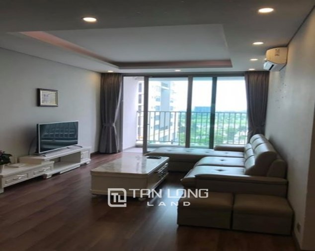 3 bedrooms Apartment in Tay Ho, Vietnam No. 1185