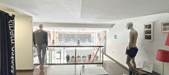 Imóvel comercial em O Milladoiro, Spain 75 m² N.º 48018 9