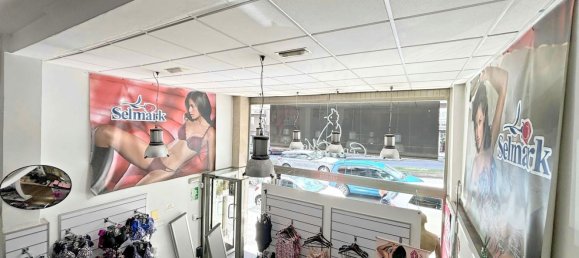 Imóvel comercial em O Milladoiro, Spain 75 m² N.º 48018 19