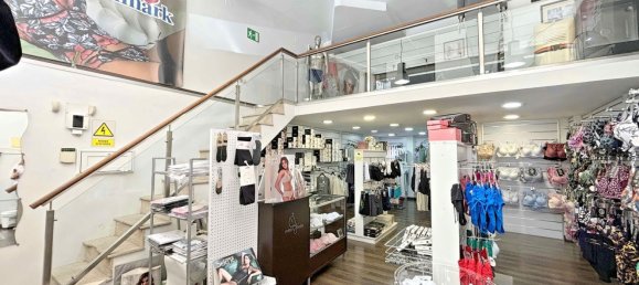 Imóvel comercial em O Milladoiro, Spain 75 m² N.º 48018 2