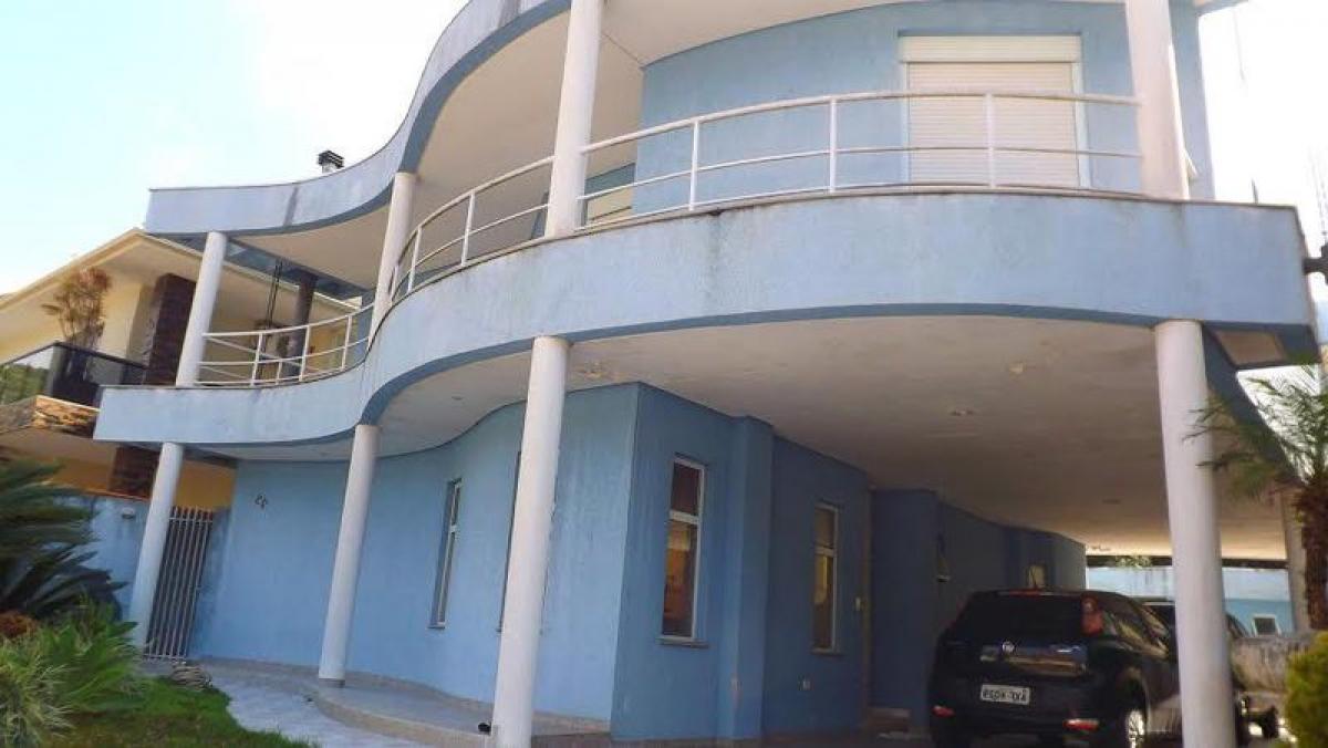 Casa de 5 dormitorios en Curitiba, Brazil No. 517246