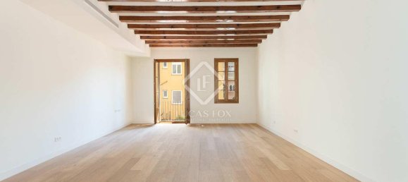 Apartamento de 3 dormitorios en Ciudad Vieja, Spain No. 127792 27