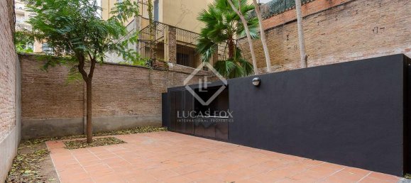 Apartamento de 3 dormitorios en Ciudad Vieja, Spain No. 127792 24