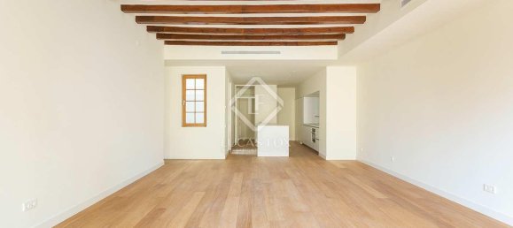 Apartamento de 3 dormitorios en Ciudad Vieja, Spain No. 127792 6