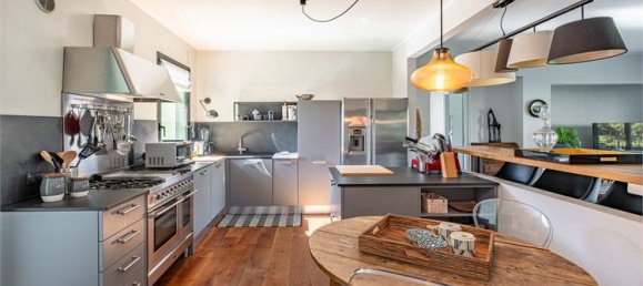 3 Schlafzimmer Wohnung in Como, Italy, Nr. 259544 12