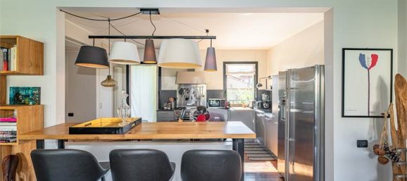 3 Schlafzimmer Wohnung in Como, Italy, Nr. 259544 10