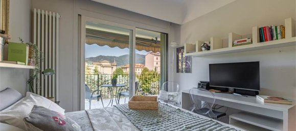 3 Schlafzimmer Wohnung in Como, Italy, Nr. 259544 40