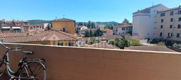2 bedrooms Apartment in Florence, Italy No. 304714 17