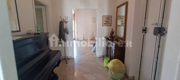 2 bedrooms Apartment in Florence, Italy No. 304714 4
