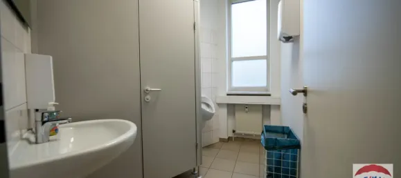 482m² Building in Bayreuth, Germany No. 59652 5