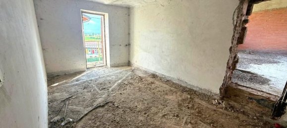 Casa de 7 habitaciónes en Chieri, Italy No. 265963 10