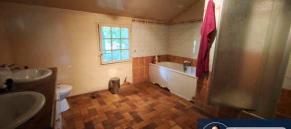 3 Schlafzimmer Haus in Montoire-sur-le-Loir, France, Nr. 334000 15