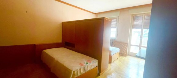 Apartamento de 3 dormitorios en Saint Vincent, Italy No. 275126 10