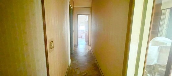 Apartamento de 3 dormitorios en Saint Vincent, Italy No. 275126 18