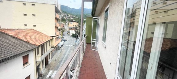 Apartamento de 3 dormitorios en Saint Vincent, Italy No. 275126 24