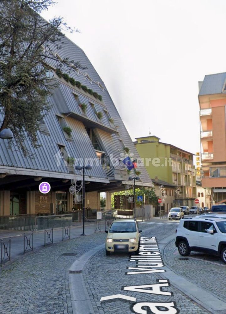Apartamento de 3 dormitorios en Saint Vincent, Italy No. 275126