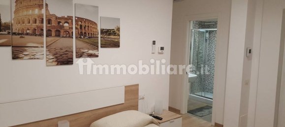 Квартира с 2 спальнями в Рим, Италия № 27176 6