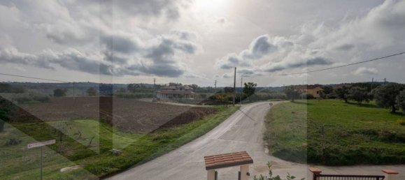 5-Zimmer Haus in Monteodorisio, Italy, Nr. 22255 10