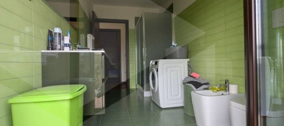 5-Zimmer Haus in Monteodorisio, Italy, Nr. 22255 12