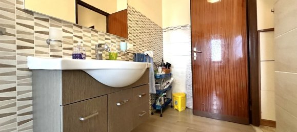 4 rooms Apartment in Catanzaro, Italy No. 156229 10