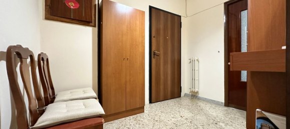 4 rooms Apartment in Catanzaro, Italy No. 156229 2
