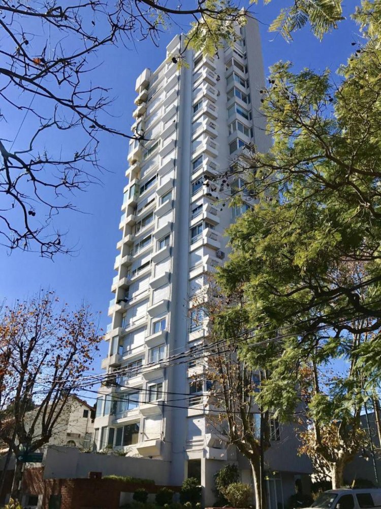 3 bedrooms Apartment in Vicente Lopez, Argentina No. 60681