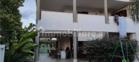 8 chambres Villa à Trani, Italy No. 281846 4