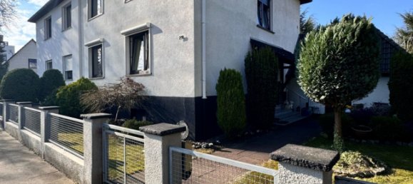 7 rooms Townhouse in Bielefeld, Germany No. 219982 2