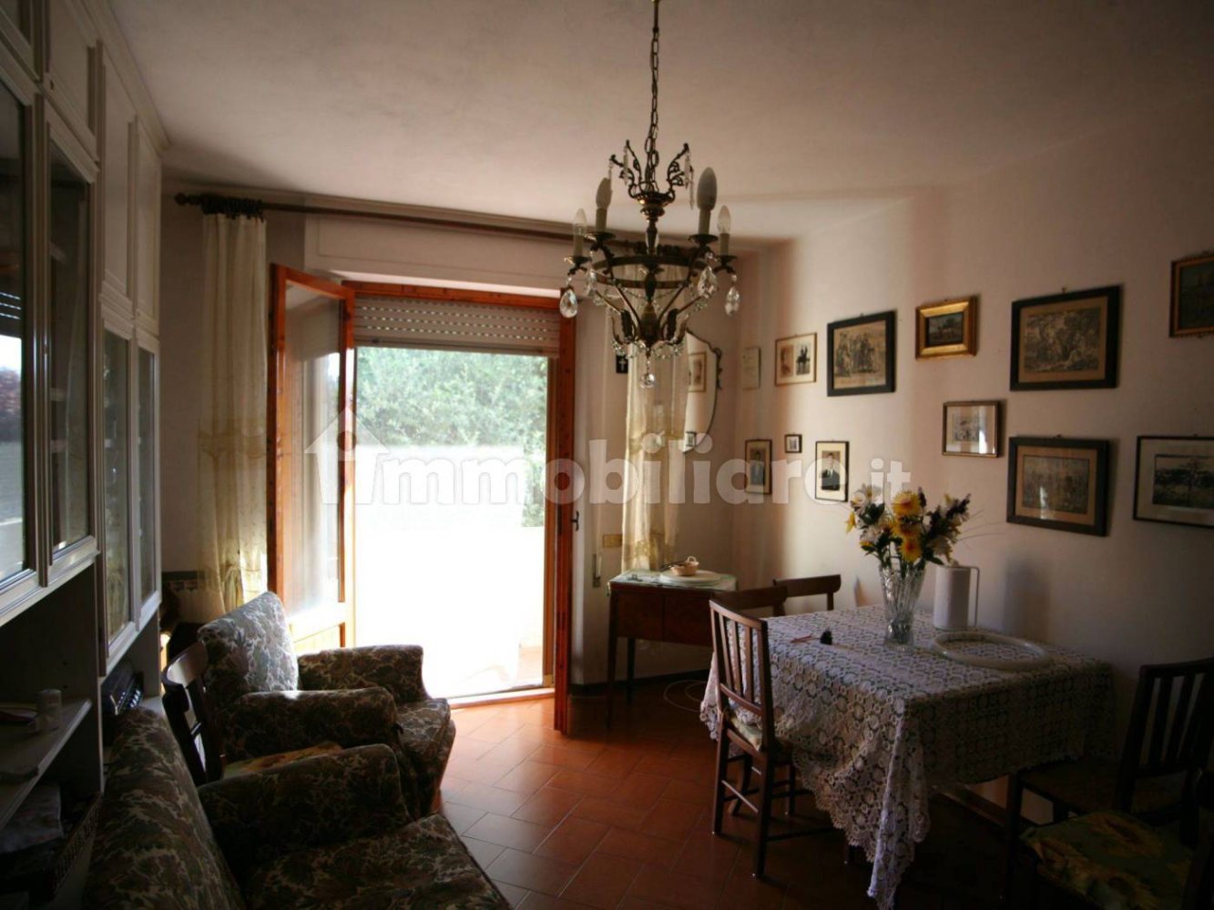 Apartamento de 3 dormitorios en Monteroni d'Arbia, Italy No. 162533