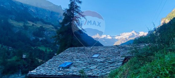 5 rooms House in Gressoney Saint Jean, Italy No. 80143 45